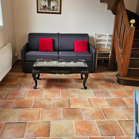 Maison Des Champs Holiday home